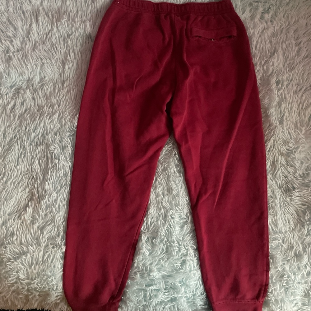 Nike Kids Burgundy Sweatpants - Picture 3 of 3